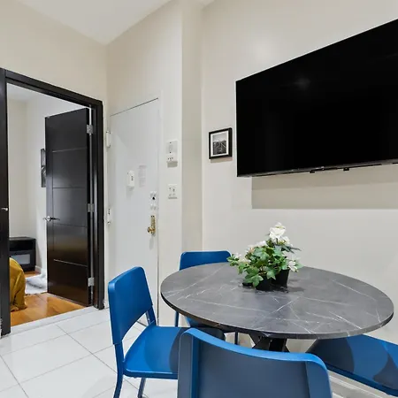 2 Bedroom Home In Manhattan Valley